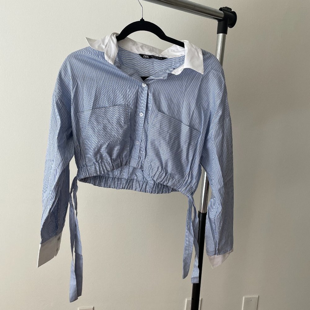 Zara Button-up Crop Top